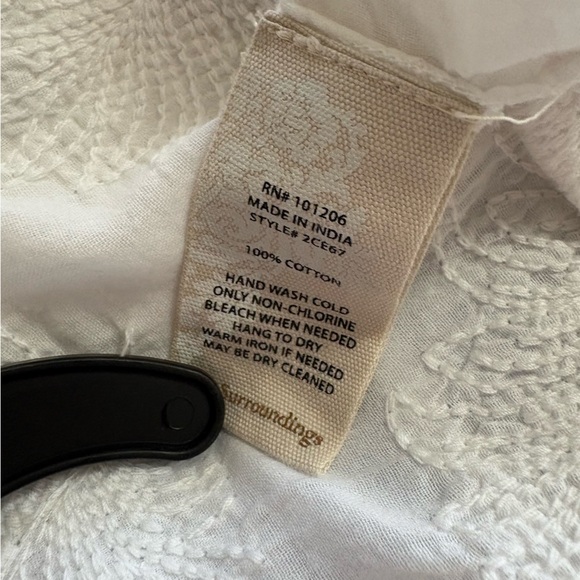 Soft Surroundings Cotton Embroidered Tunic Top - Picture 8 of 8